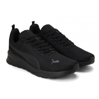 Sports shoes