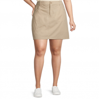 السراويل القصيرة والتنانير