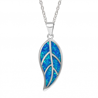 Necklaces & Pendants