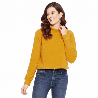 Sweaters & Sweatshirts